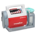 Aspirador de secreciones Accuvac Pro para emergencias, facilitando la limpieza rápida y segura de vías respiratorias en pacientes críticos.